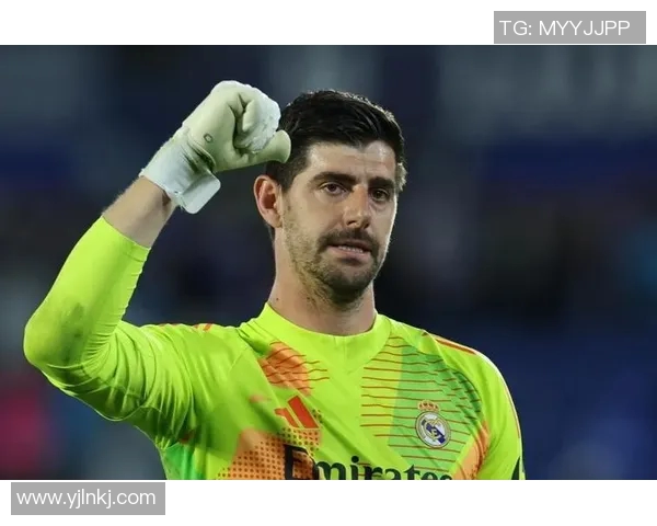 库尔图瓦：守护球门的铁血战士与足球传奇的崛起之路