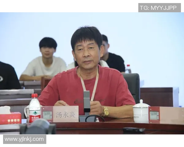 张帆：在艺术与科技交汇处探索创新之路的年轻才俊